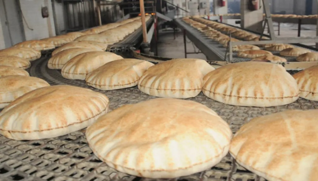 نقابة الأفران تستنكر مشاهد مسيئة في أحد أفران الكورة: تصرّف فردي يسيء لقطاع حيوي