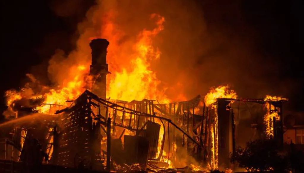 الأردن... ستة قتلى و60 جريحاً بحريق في دار للمسنين (فيديو)  ‏