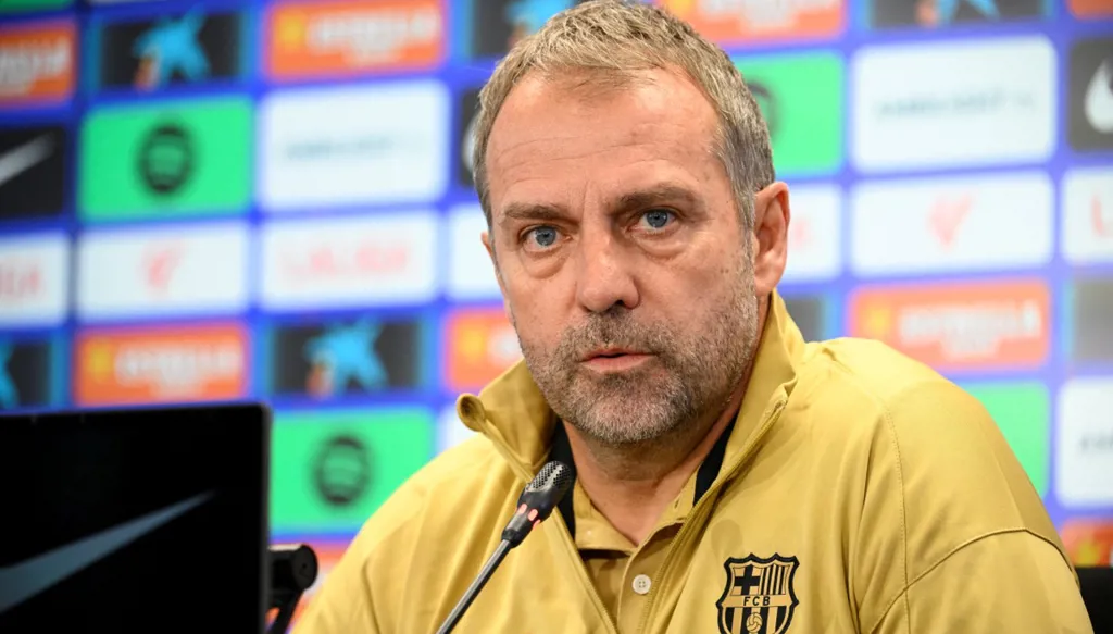 مدرب برشلونة يتحدث عن طموحاته للعام المقبل