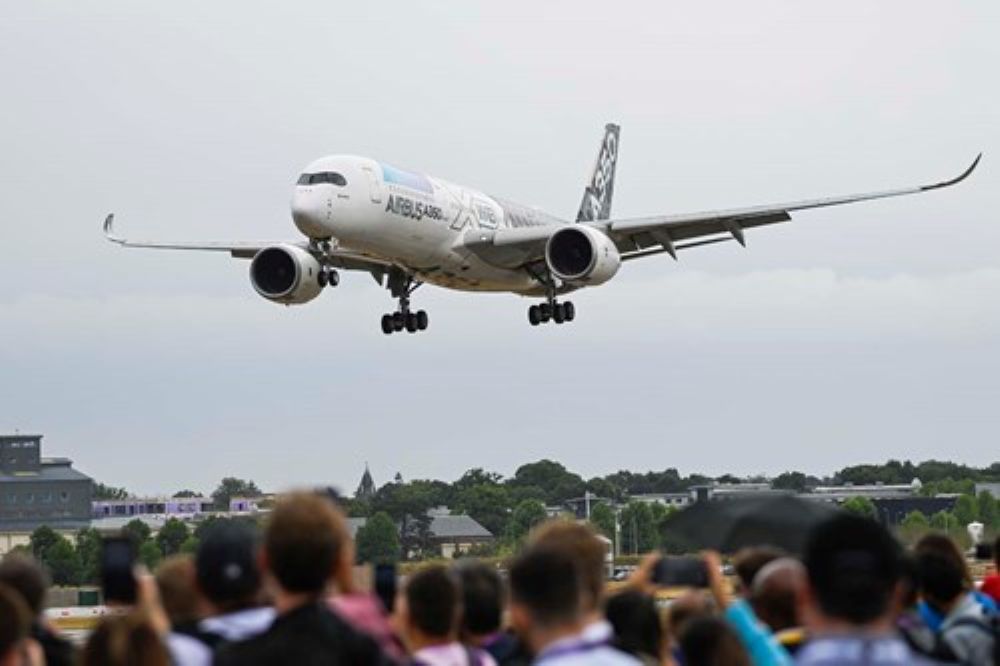 إيرباص A350 (الموقع الرسمي فارنبورو)
