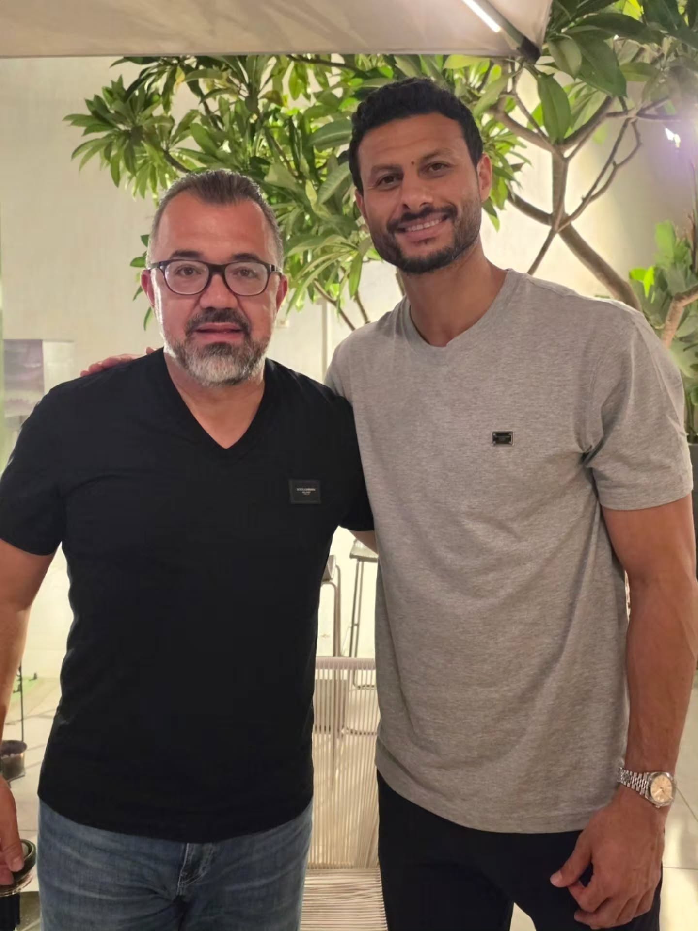 فؤاد درويش مع محمد الشناوي حارس منتخب مصر. (حساب فؤاد درويش على إنستغرام)