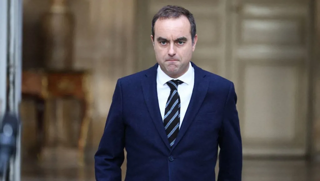 لوكورنو يقدّم تقريره اليوم إلى ماكرون: متفائل بشأن ميزانية فرنسا