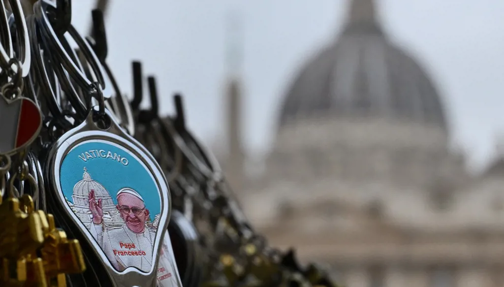 الدكتور فريد الخازن لـ"النهار": تباعد في العلاقة بين ترامب والكرسي الرسوليّ... وصحة البابا إلى تحسّن!