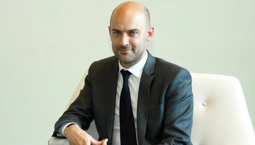 فرنسا ترحّب بقرار الحكومة اللبنانية "الشجاع": نحن إلى جانبكم