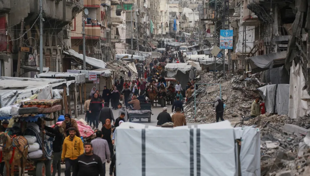 "حماس" تؤكّد المعادلة: إطلاق الأسرى مقابل وقف الحرب