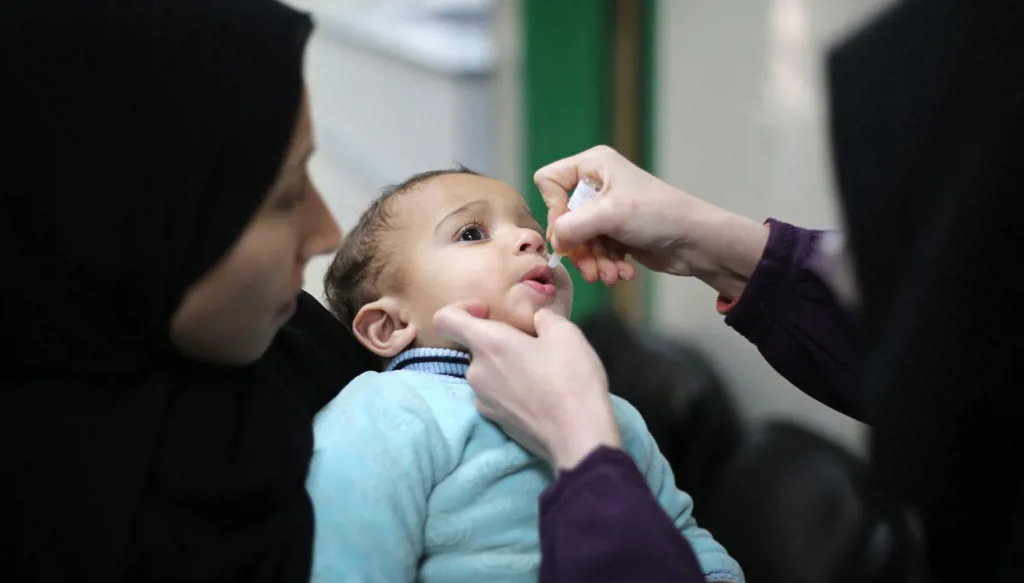 الصحّة العالمية: حملة التطعيم ضد الشلل بغزة شملت 600 ألف طفل
