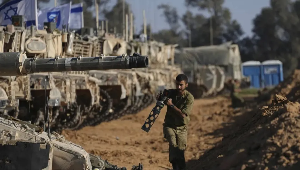 أزمة تعصف بالجيش الإسرائيلي... عشرات من جنود الاحتياط يرفضون العودة ‏للقتال في غزة