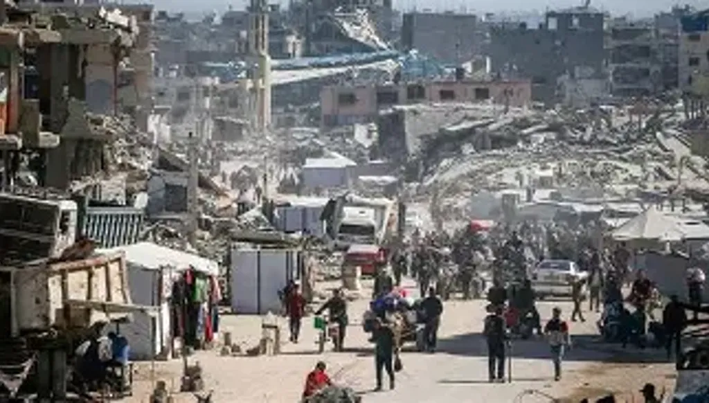 Des frappes israéliennes tuent au moins 13 personnes à Gaza et Trump annonce le Conseil de la Paix