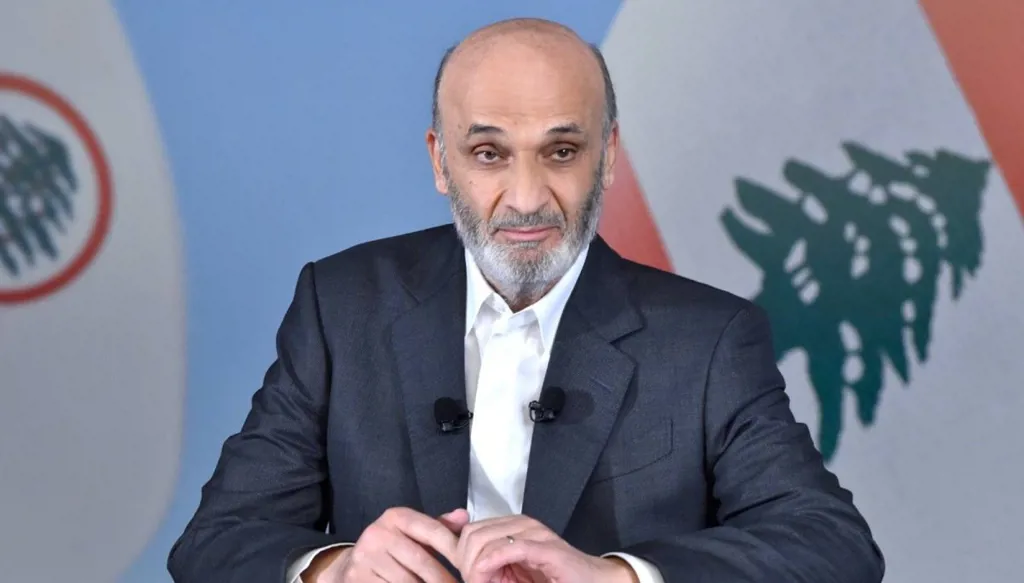 اتّصال هاتفي... جعجع يثمّن موقف عباس واتفاق على إبقاء الاتصالات مفتوحة