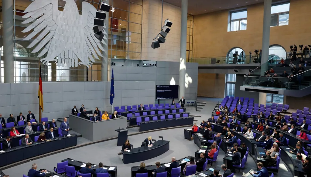 ألمانيا... البرلمان يقرّ مشتريات عسكرية بـ59 مليار دولار