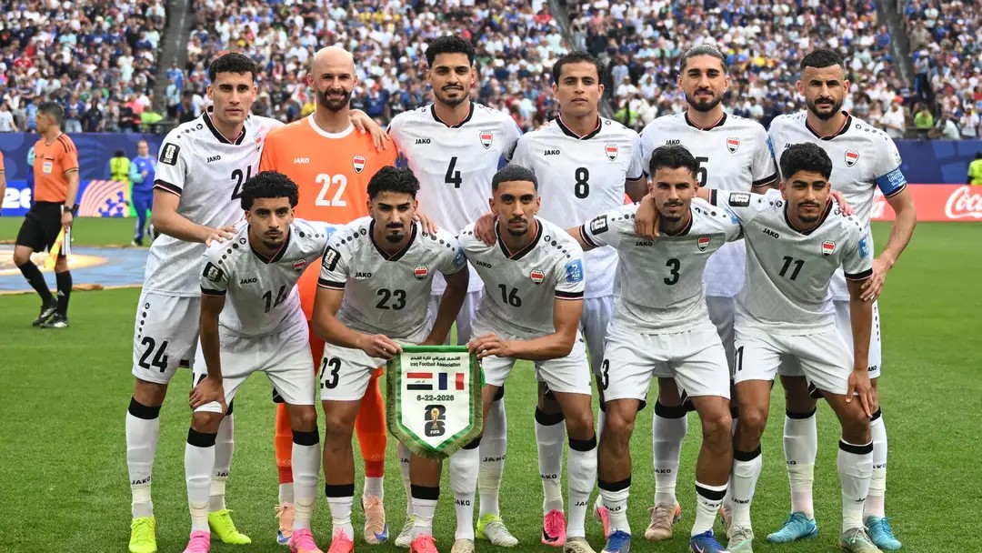 لاعبو العراق. 
