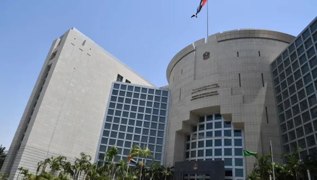 الإمارات تُدين بأشد العبارات الهجوم الإيراني على الأردن