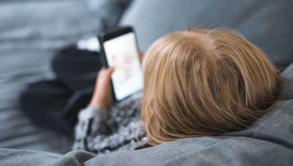 الولايات المتحدة... مطالب بتحقيق في مجلس الشيوخ حول محادثات "ميتا" مع أطفال