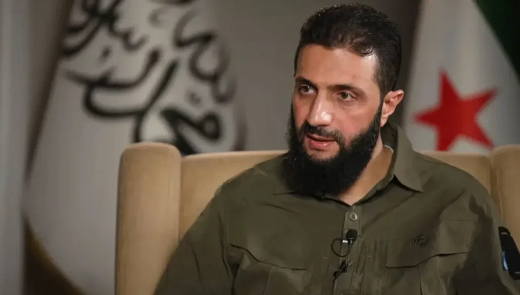 الجولاني: المستقبل لنا... والمسلّحون يفرضون حظر تجوال في دمشق بين الرابعة عصراً والخامسة فجراً