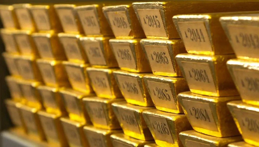أسعار الذهب تصعد... كم بلغ سعر الأوقية؟