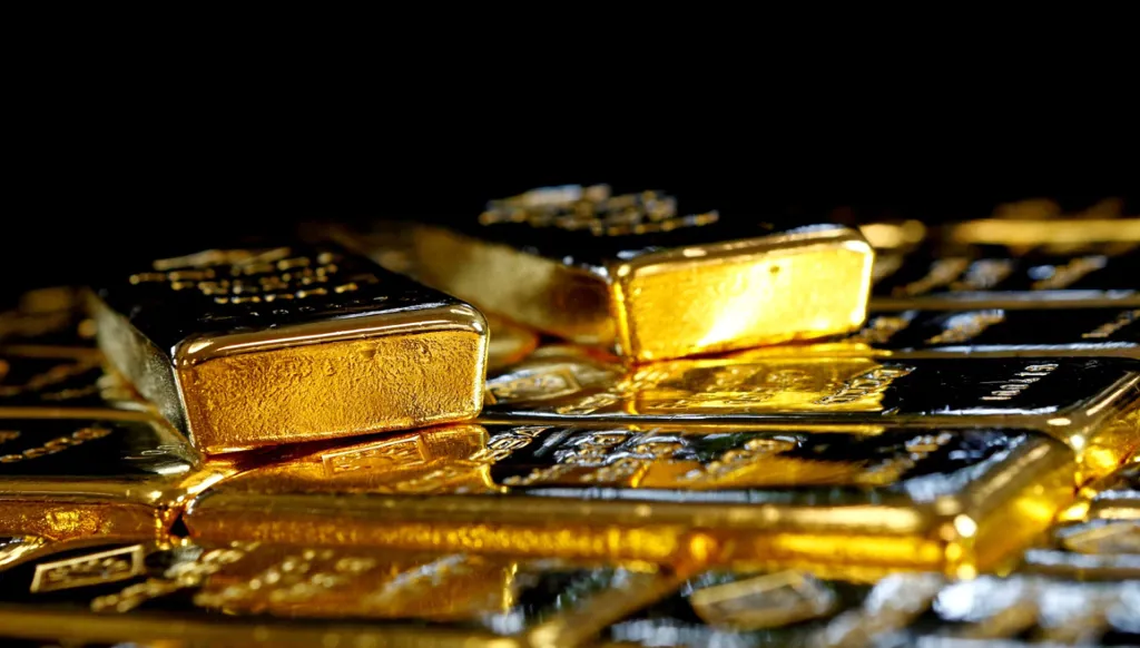 الذهب يتراجع... كم بلَغ سعره؟