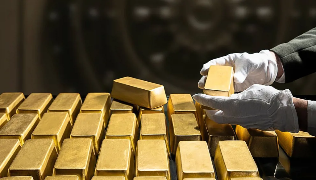 الذهب قُرب أعلى مستوياته... ماذا عن الفضّة؟