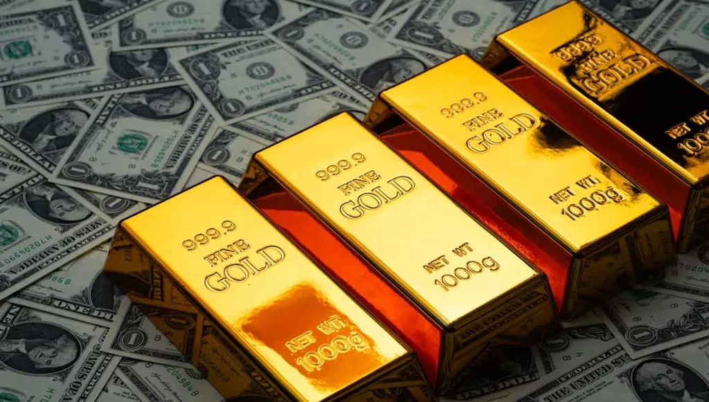 التعريفات التجارية وإرث ترامب: كيف أعادت صوغ الاقتصاد الأميركي وهل من انعكاسات قريبة على أسعار الذهب؟
