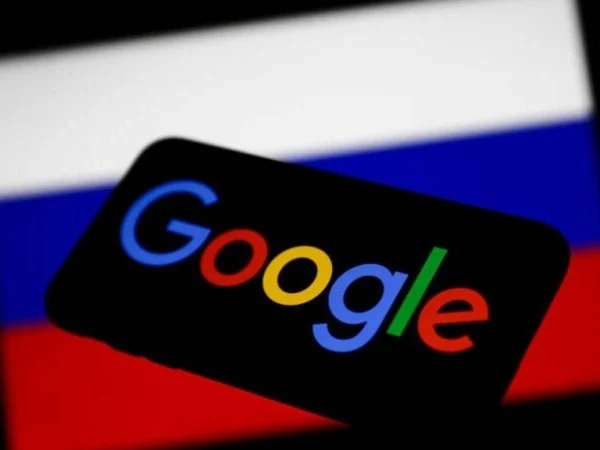 غوغل وعلم روسيا (وكالات)