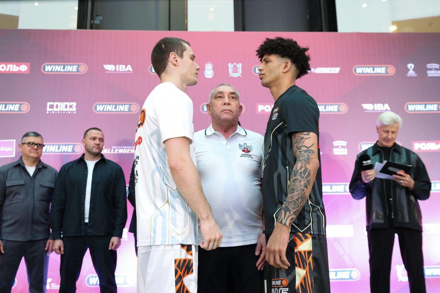 خلال الوزن.