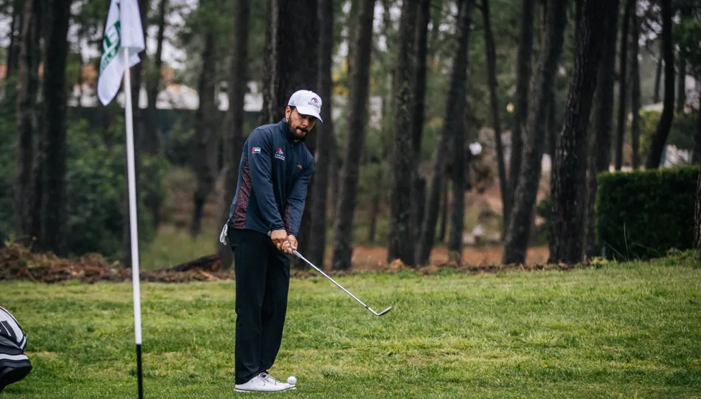 الإماراتي أحمد سكيك يدخل التاريخ في الغولف