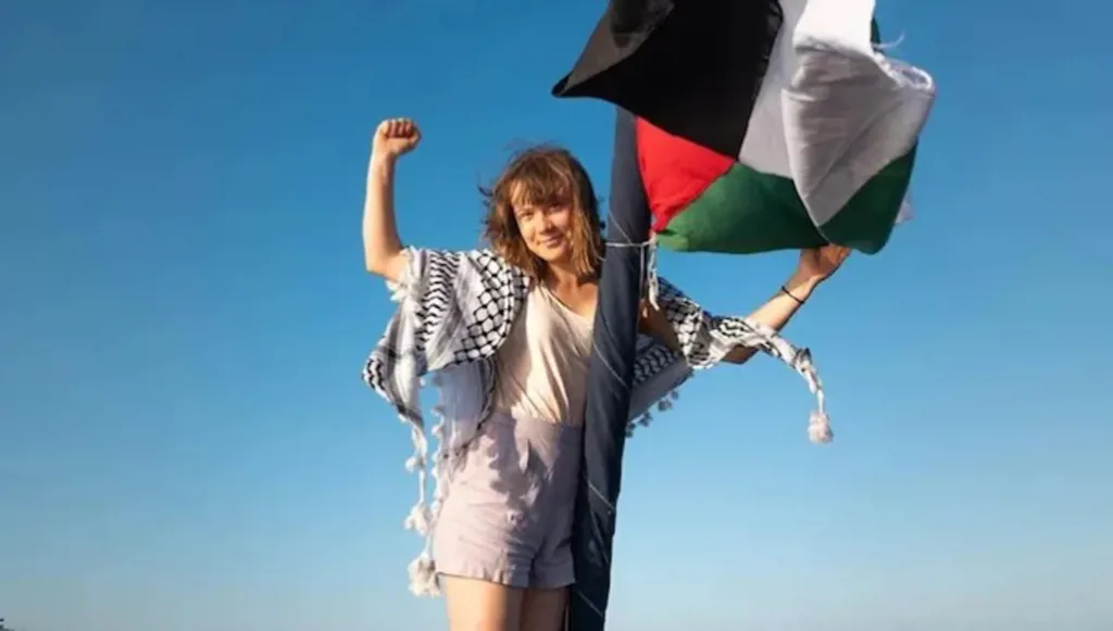 الخارجية الإسرائيلية: غريتا تونبرغ في طريقها الى السويد