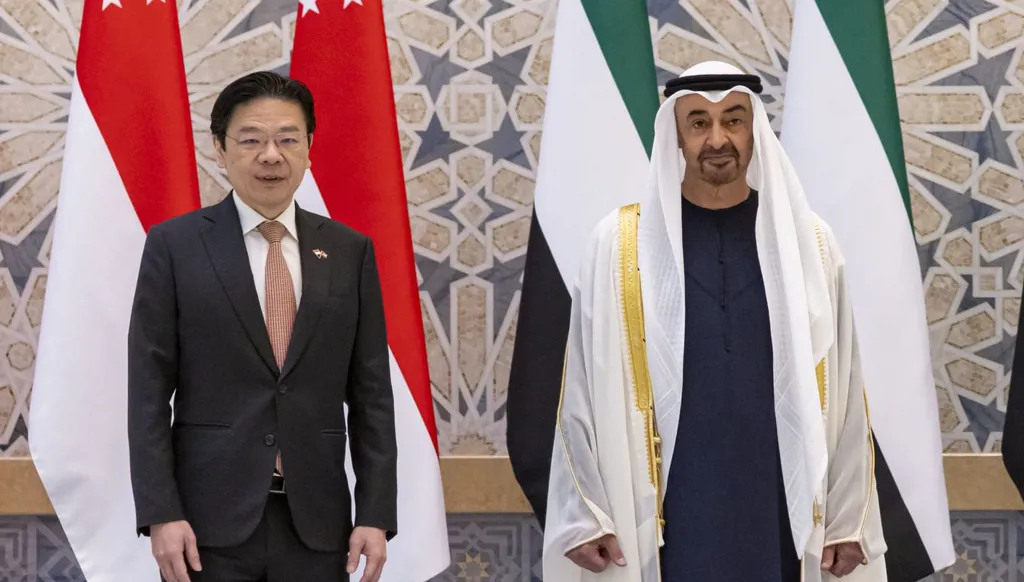 الإمارات وسنغافورة تعزّزان شراكتهما في التعليم والطاقة والذكاء الاصطناعي (صور)