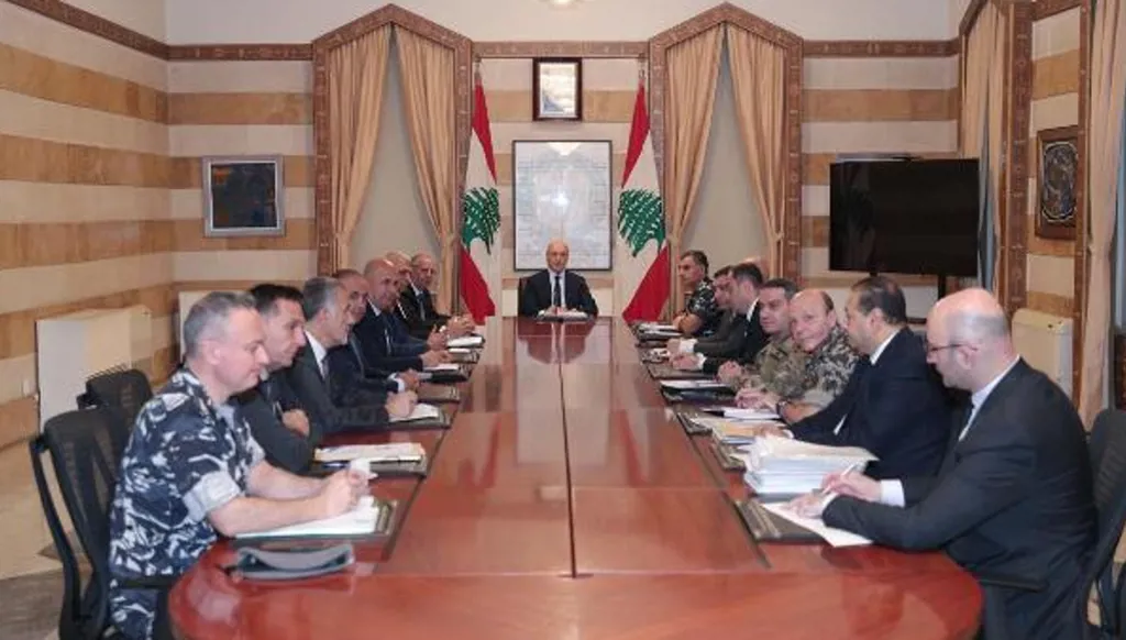 مجلس الأمن المركزي: تشديد على تكثيف الدوريات وضبط المخدرات والتحقيق في الحرائق