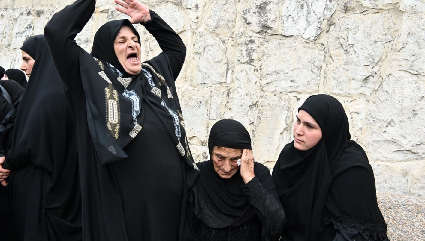 المقابر الموقّتة نتيجة الحرب الإسرائيليّة… بين العلم والدين والخشية من سيناريو غزّة