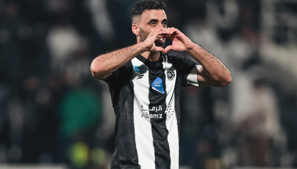 حمد الله يهدد إنجاز السومة التاريخي في الدوري السعودي