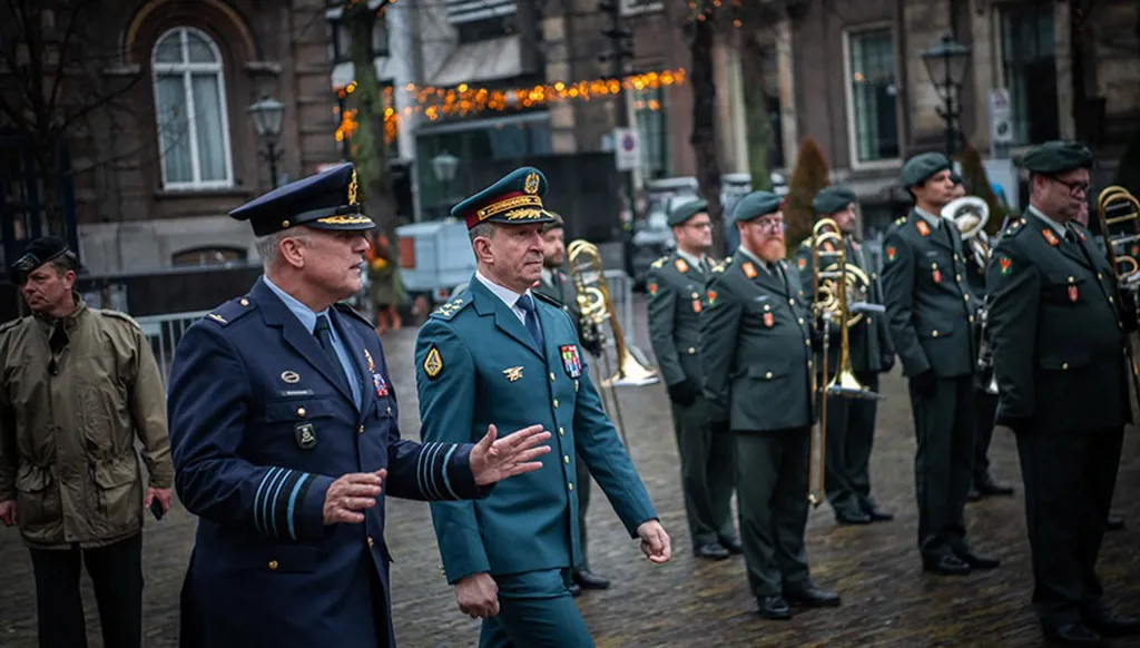 زيارة لقائد الجيش اللبناني إلى هولندا... لقاءات وإشادة بخطّة جنوب الليطاني (صور)