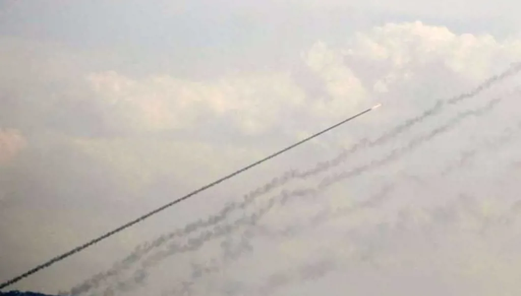 العفو الدولية تندّد بصواريخ "حزب الله": انتهاك للقانون الدولي