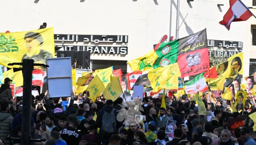 من قرى سنية في البقاع إلى "حزب الله": الفتنة تحرق الجميع ورفض الإساءة لرئيس الحكومة