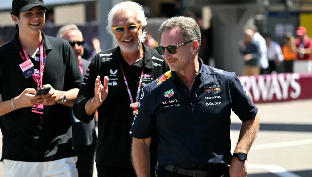 مدير ريد بول يرد على أنباء انتقاله إلى فيراري