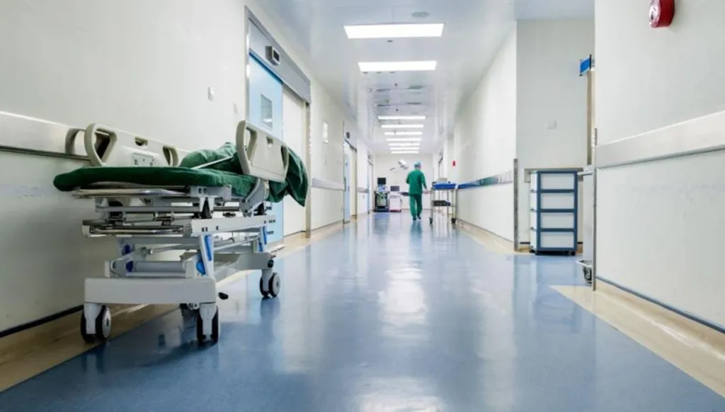 "حنونة مع بناتي"... امرأة تتبرّع بجزء من كبدها لإنقاذ حياة ضرّتها (فيديو)