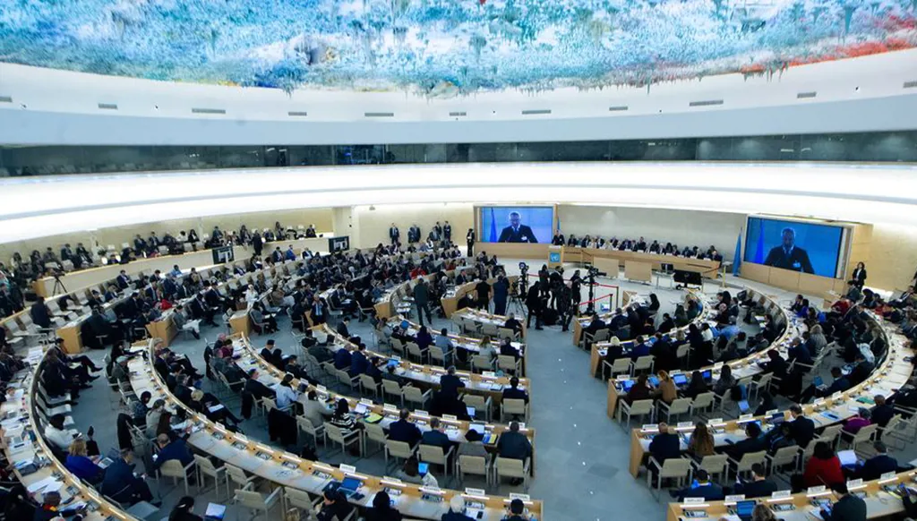 مجلس حقوق الإنسان يمدّد مهمة بعثة تقصي الحقائق حول إيران