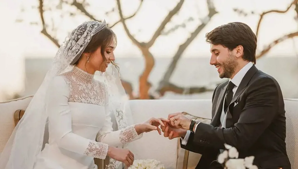 الأميرة إيمان بنت عبدالله الثاني وجميل ثيرميوتيس... رقيّ ملكي في كل صورة