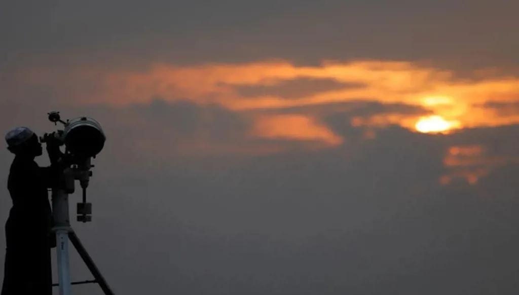 مركز الفلك الدولي: 6 حزيران أول أيام عيد الأضحى في معظم الدول الإسلامية