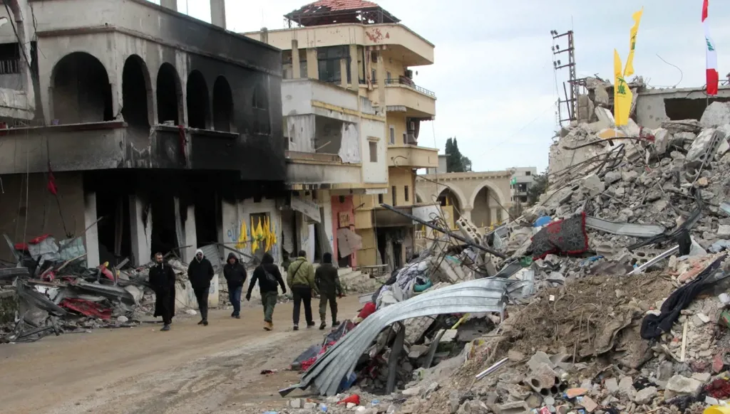 مرجع سياسي: نُصلّي كي لا تحصل أي ضربة خارج الجنوب من قبل إسرائيل