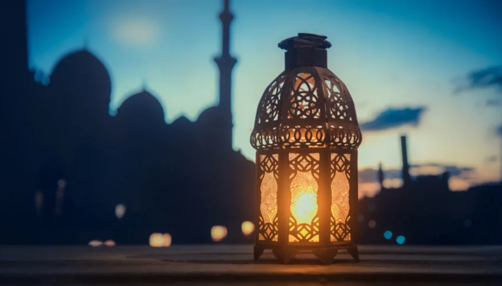 دول عربية تعلن الأحد أول أيام عيد الفطر وأخرى الاثنين