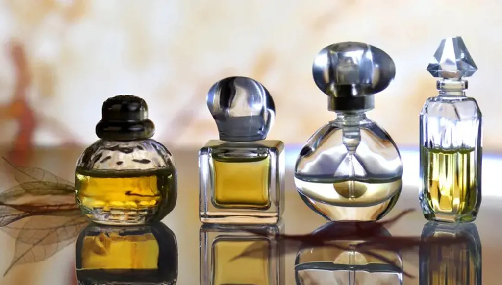 قد لا تفرق كثيراً عن دخان السجائر…. رائحتك الطيبة قد تكلّفك صحتك!