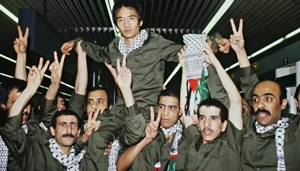 5 ملايين دولار مقابل معلومات عن الياباني كوزو أوكاموتو المقيم في لبنان... من هو منفّذ هجوم مطار اللد في إسرائيل؟