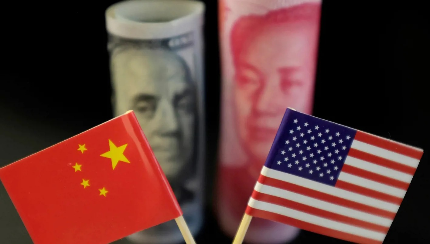 علما أميركا والصين (تعبيرية).