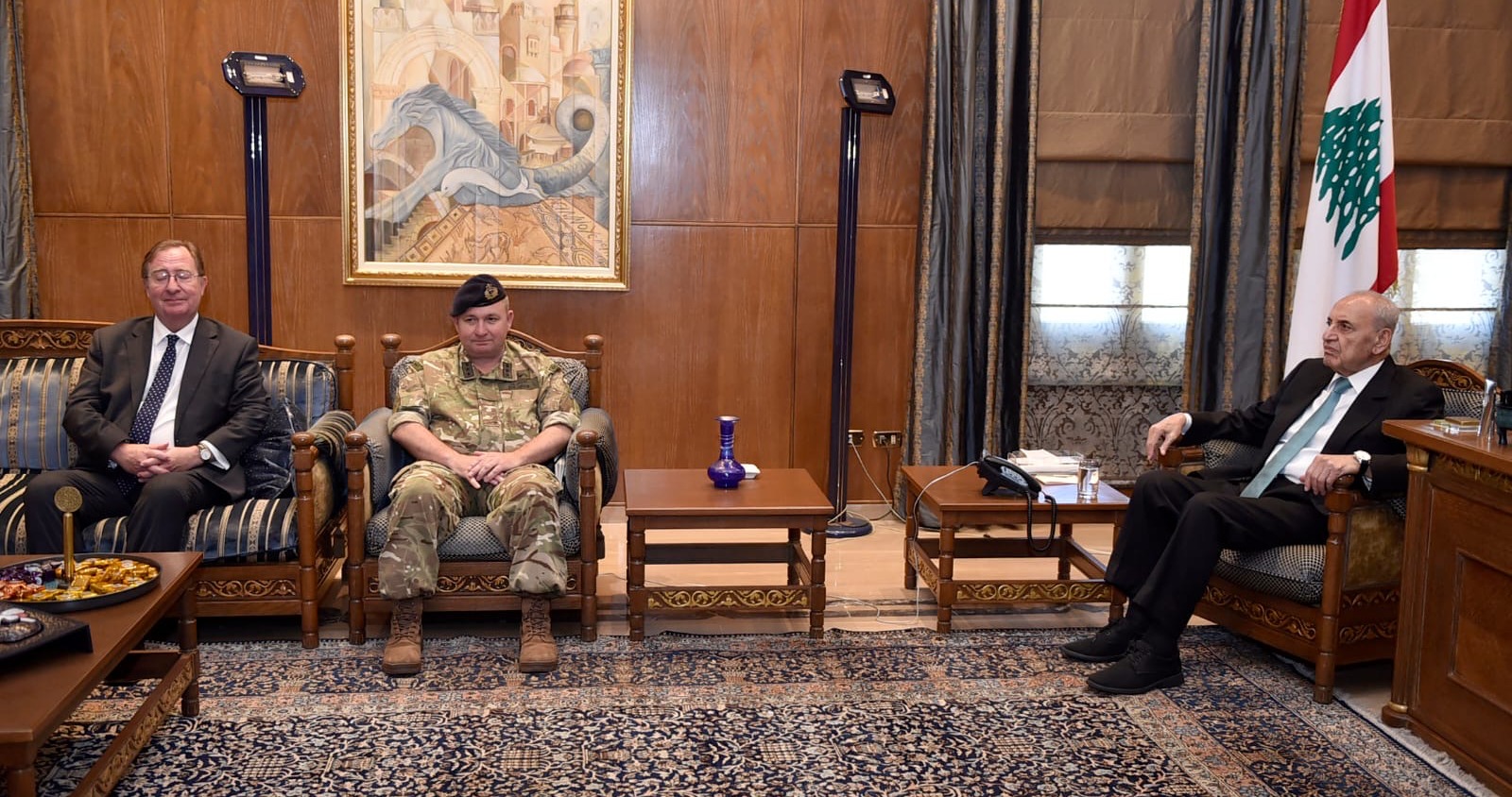 بري مستقبلاً الأدميرال الغرين (الرئاسة الثانية).