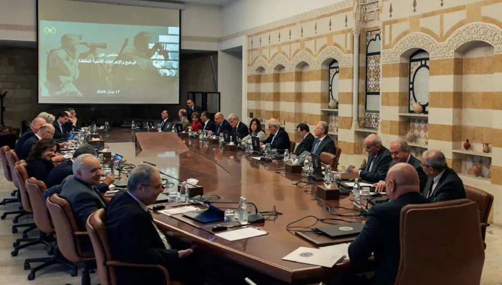 سوابق انسحاب وزراء من الحكومات... أشهرها عام 2011