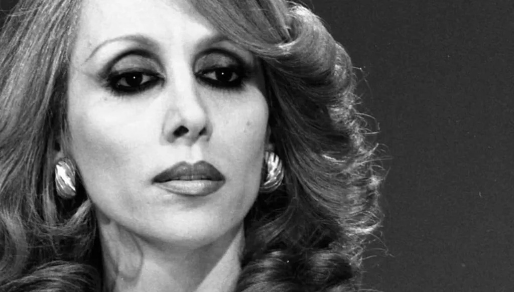 السيدة فيروز.