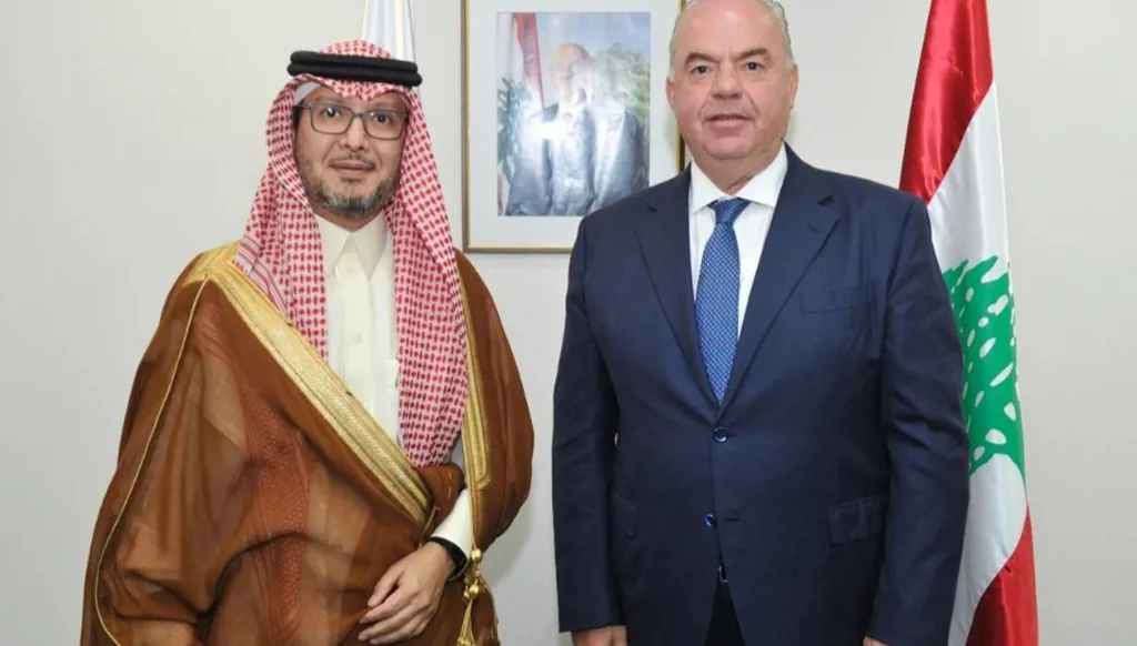 البخاري زار وزير الاتصالات: مناقشة آفاق تعزيز التعاون المشترك