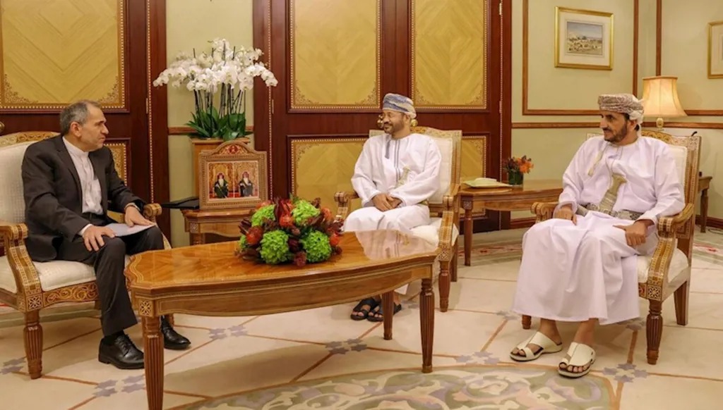 محادثات بين إيران وعمان.