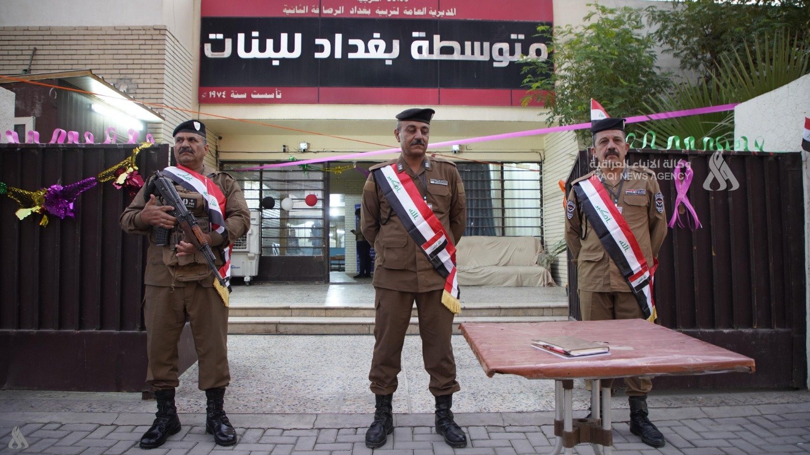 الأمن العراقي ينتشر مع بدء التصويت الخاص (وكالة واع).