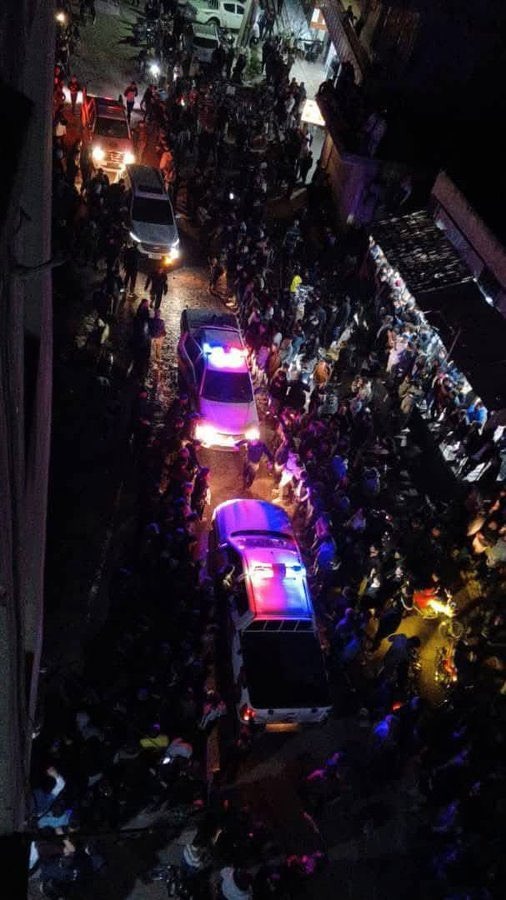 صورة متداوَلة من موقع الحفرة في حي الحارة بمنطقة الصنمين بمحافظة درعا (إكس).